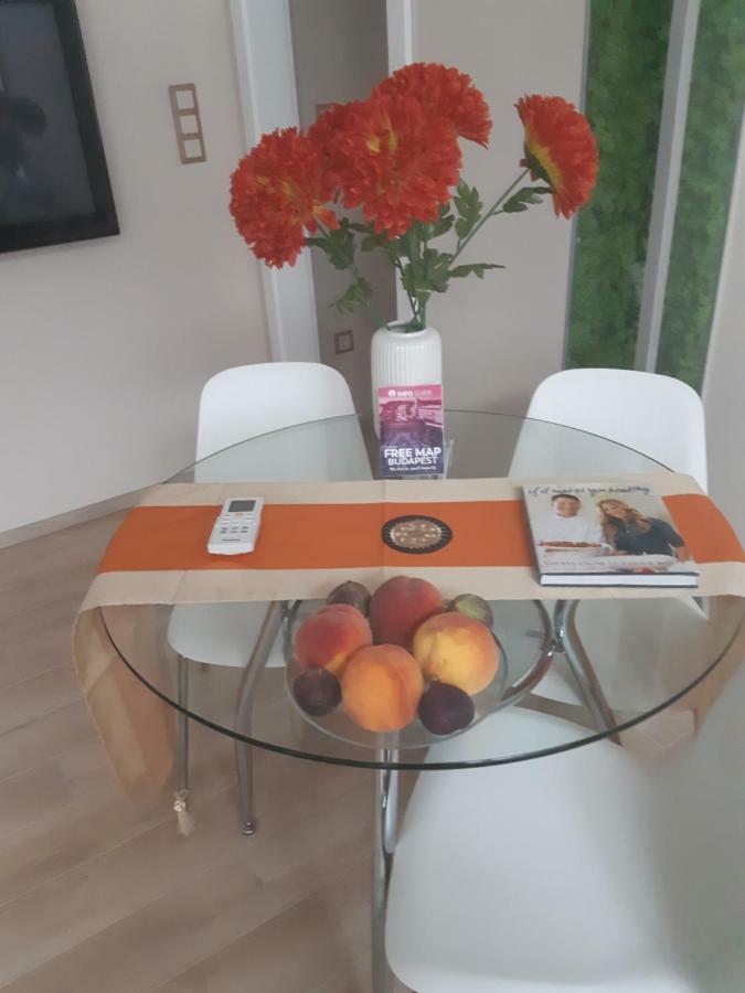 Modern, Quiet & Cozy Apartment In The Middle Of Downtown Near Danube At Fashion Street بودابست المظهر الخارجي الصورة