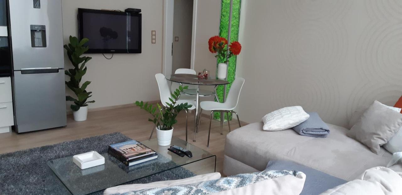 Modern, Quiet & Cozy Apartment In The Middle Of Downtown Near Danube At Fashion Street بودابست المظهر الخارجي الصورة
